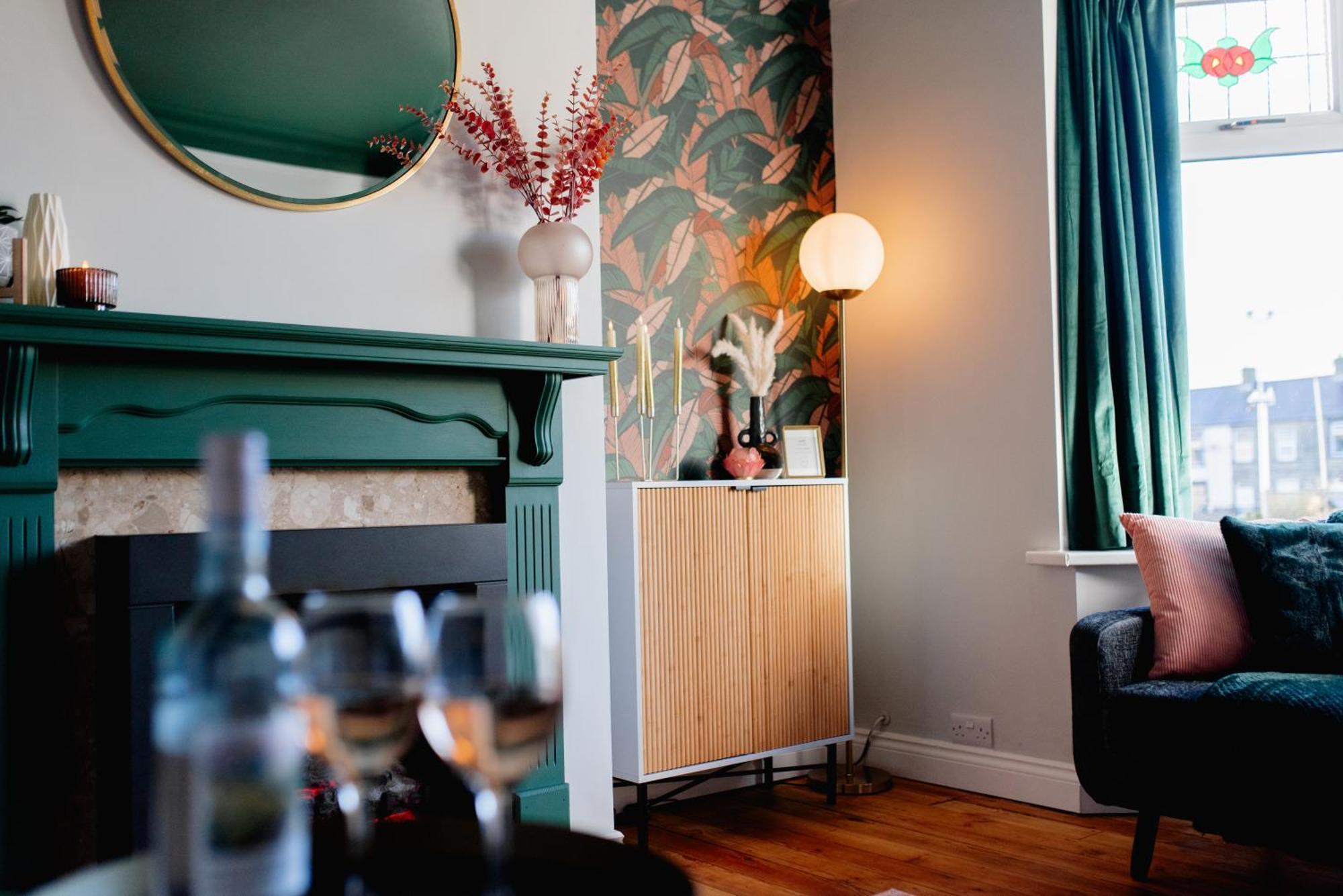 Bowling Terrace By Above Rubies - Stylish, 3 Bedroom, Pet Friendly House In Skipton Exteriör bild