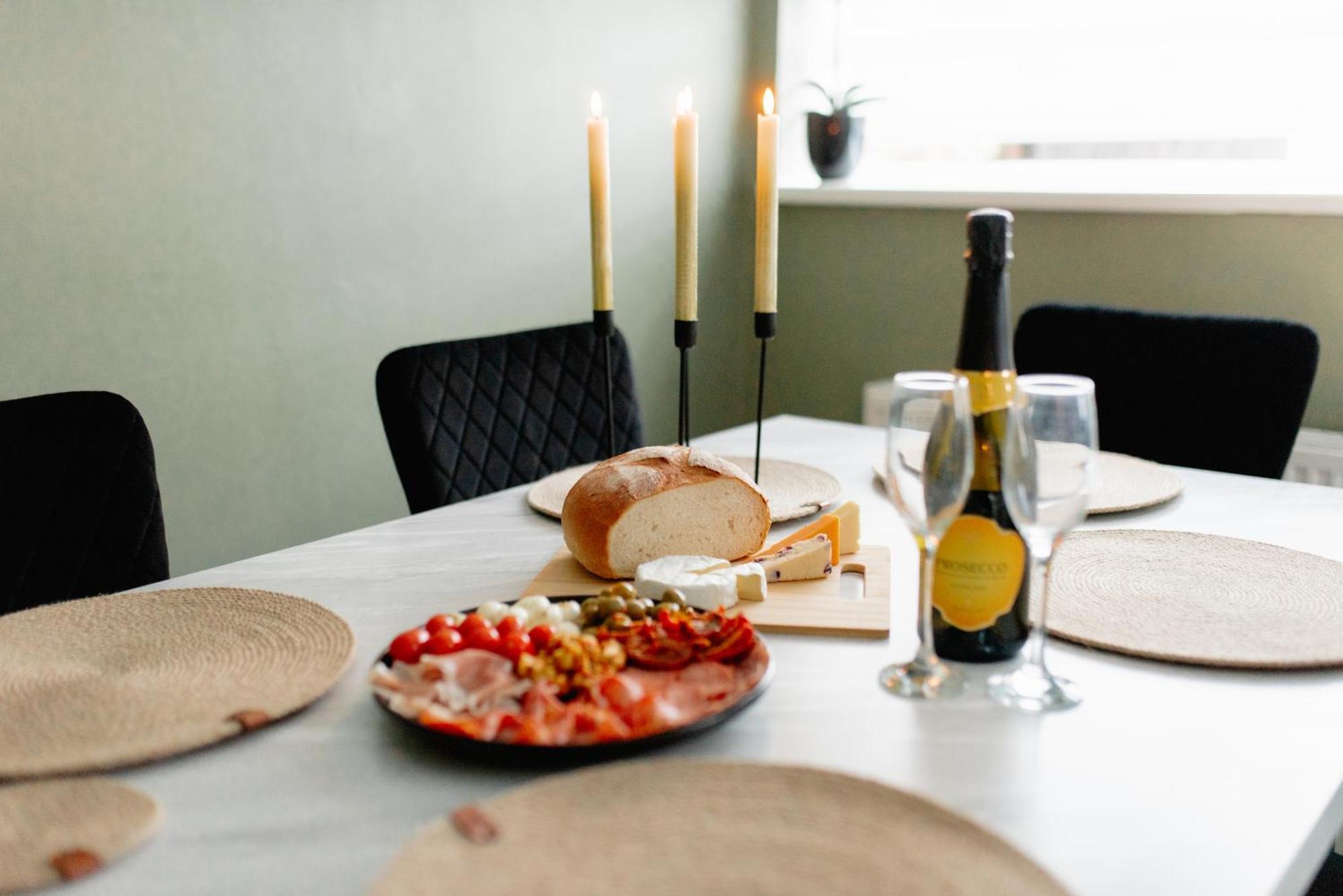 Bowling Terrace By Above Rubies - Stylish, 3 Bedroom, Pet Friendly House In Skipton Exteriör bild